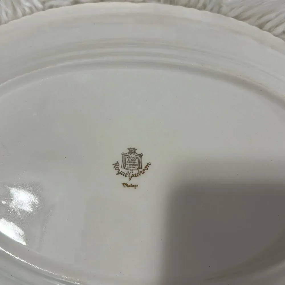 HARKER OLDEST POTTERY BARN ROYAL GADROON VINTAGE PLATES